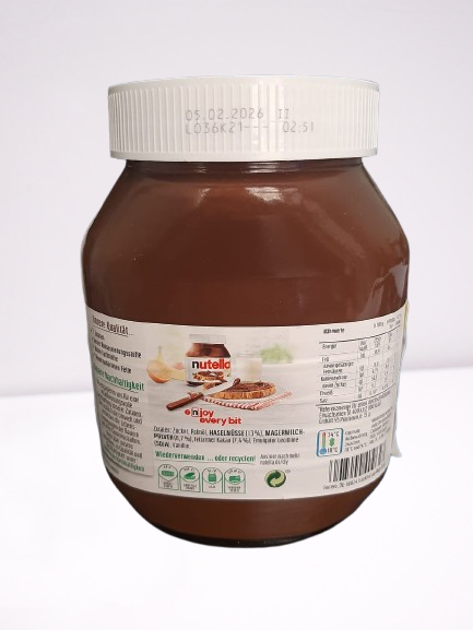 Nutella Hazelnut Spread 825g -With 75g Extra Gratis Pack