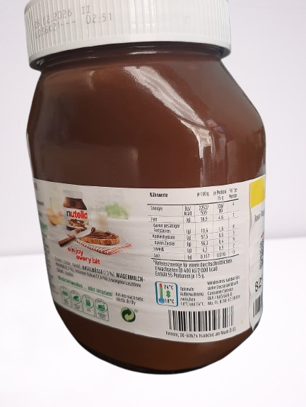 Nutella Hazelnut Spread 825g -With 75g Extra Gratis Pack
